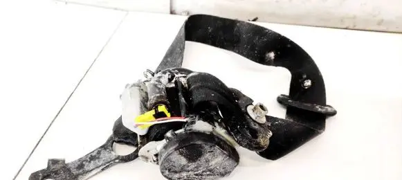 Nissan Qashqai+2 Front seatbelt 608942000D