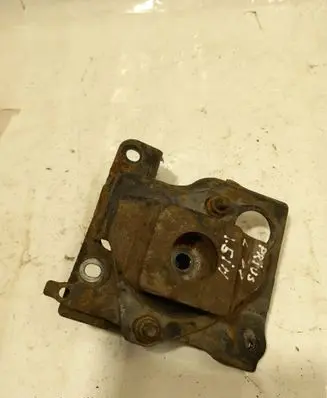 Toyota Prius (XW20) Other under body part 76798