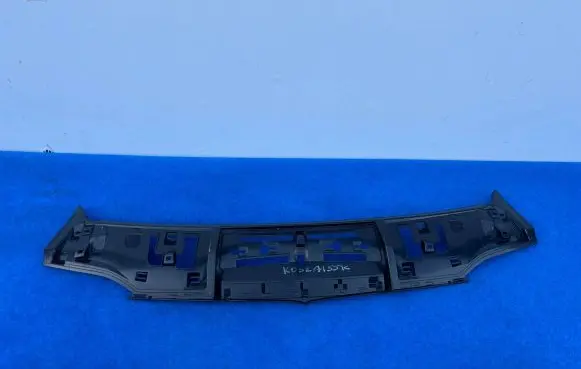 Maserati Levante Tailgate/trunk spoiler 640042733