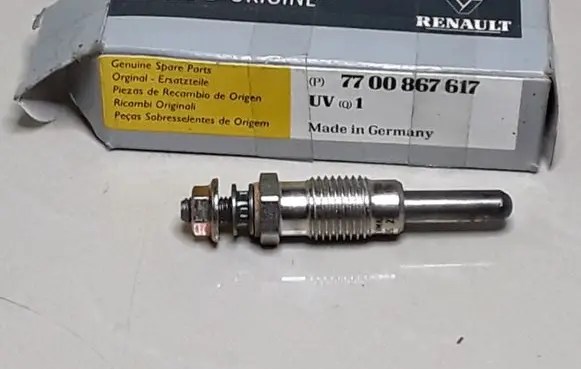Renault Kangoo I Glow plug 7700867617 0100226237959MJ