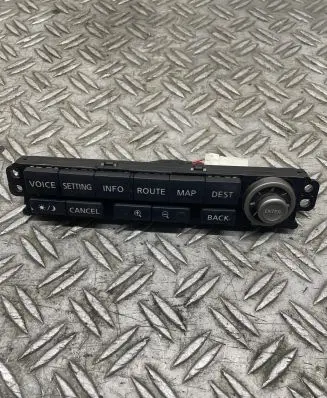 Nissan X-Trail T30 Head unit multimedia control 