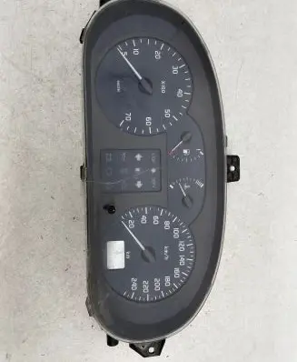 Renault Scenic I Speedometer (instrument cluster) P8200071811 216585887 NS0102823S