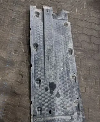 Skoda Octavia Mk2 (1Z) Side bottom protection 1K0825211E