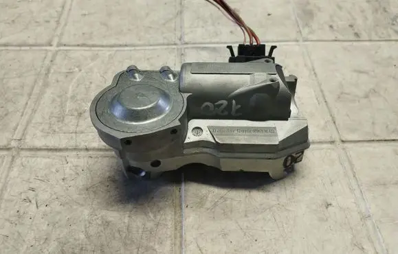 Steering wheel lock