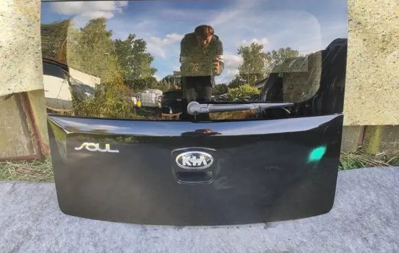 KIA Soul Tailgate/trunk/boot lid 737002K020