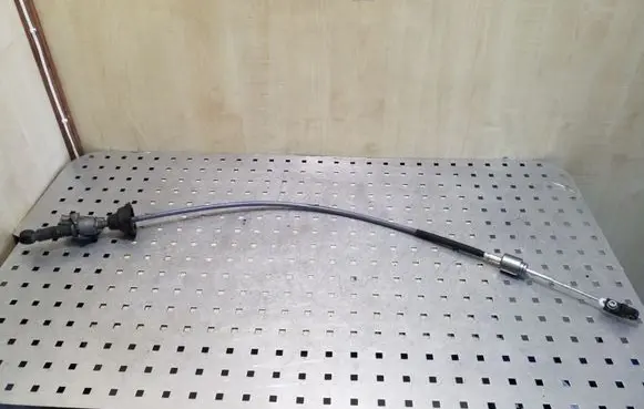 Volkswagen Phaeton Gear shift cable linkage 3D0713265P
