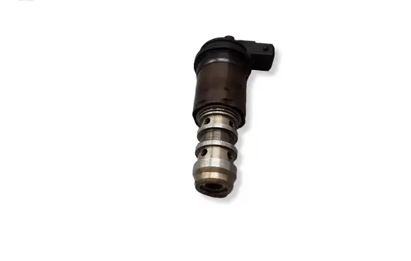 BMW 1 E81 E87 Camshaft vanos timing valve 