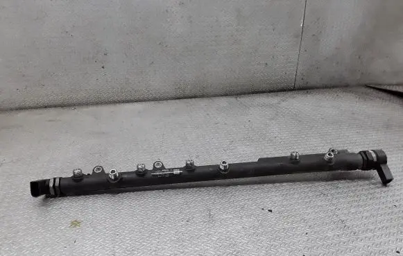 BMW X3 E83 Fuel main line pipe 0445216015 7795514
