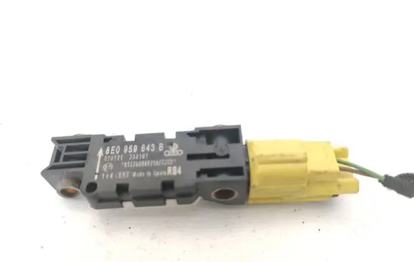 Audi A4 S4 B7 8E 8H Airbag deployment crash/impact sensor 8E0959643B 230107 020121