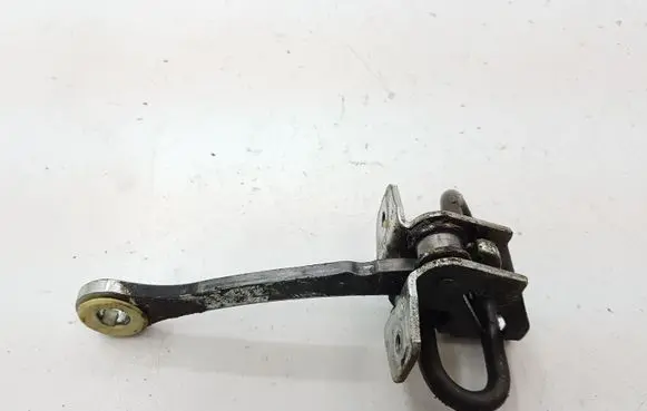 Opel Vectra B Rear door check strap stopper