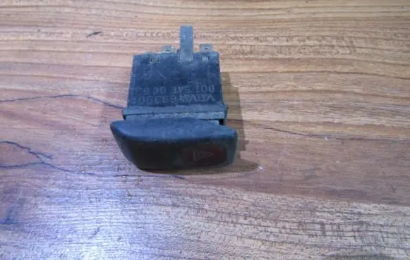Volkswagen Golf II Hazard light switch 191953235