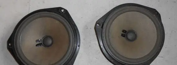 Fiat 500 Front door speaker 518936010