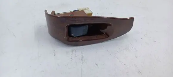 Subaru Outback Electric window control switch J1310LS040