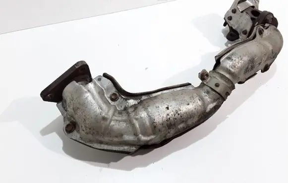 Subaru Legacy Exhaust manifold