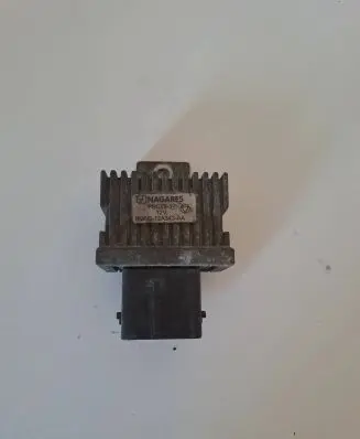 Glow plug pre-heat relay