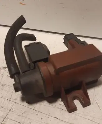 Ford Mondeo MK IV Turbo solenoid valve 165601