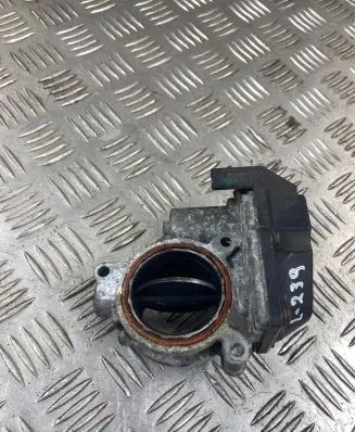 Audi A8 S8 D4 4H Throttle valve 057128063E