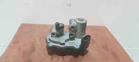 Seat Leon (1P) Intake manifold valve actuator/motor 06F133482