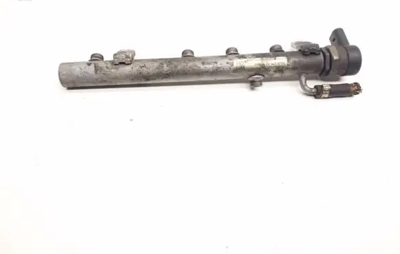 Mercedes-Benz CLS C219 Fuel main line pipe A6420700495