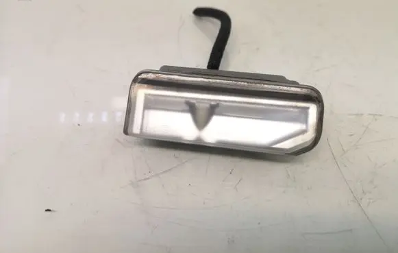 Lexus IS 220D-250-350 Number plate light