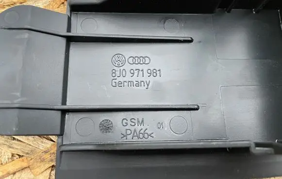 Audi A5 8T 8F Other interior part 8J0971981