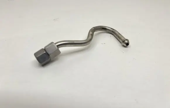 Mini Cooper Countryman F60 Fuel line pipe 8665626