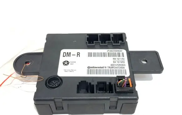 Chrysler Pacifica Other control units/modules 68225096AF