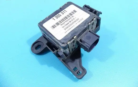 Volkswagen PASSAT B8 Central body control module 3Q0907590 IMPRK1355311