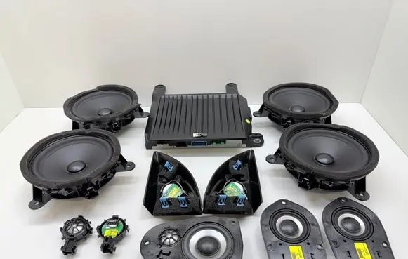 Volvo XC60 Audio system kit 31409101 31409104 38267190