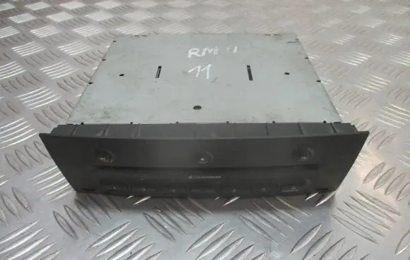 Renault Megane II CD/DVD changer 8200084437-A