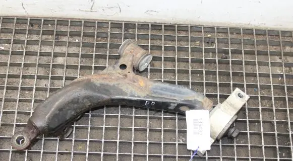 Lexus IS III XE30 Front lower control arm/wishbone