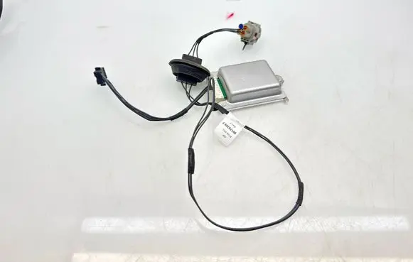 Nissan Juke II F16 Light module LCM 1ST180186
