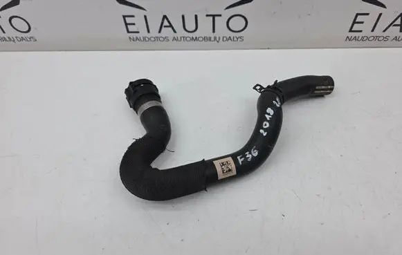 Engine coolant pipe/hose