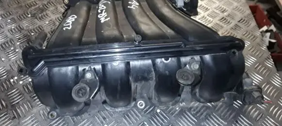 Nissan Qashqai Intake manifold