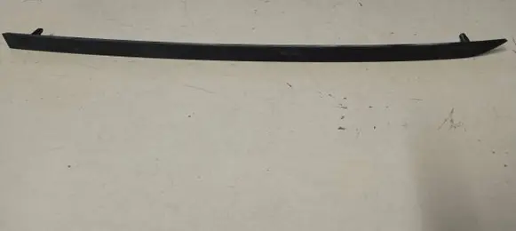 Audi e-tron Front bumper splitter molding 4KE853333