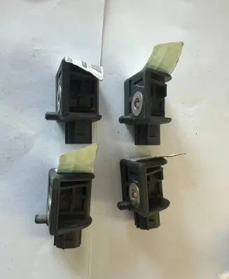 Honda FR-V Airbag deployment crash/impact sensor 77970-SFE-B110-M2