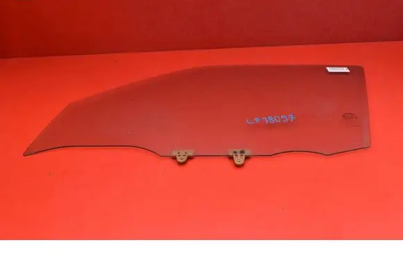 Nissan Juke I F15 Front door window glass four-door