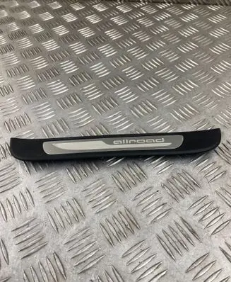 Audi A6 S6 C7 4G Rear sill trim cover 4G9853375