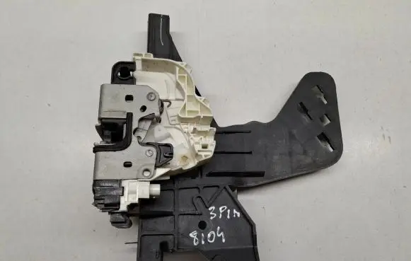 Chrysler Town & Country V Front door lock 04589694AD P04589694AD