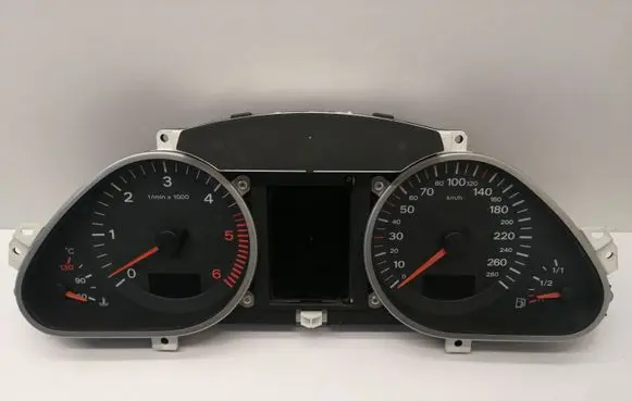 Audi A6 S6 C6 4F Speedometer (instrument cluster) 4F0920900S 4F0910900A