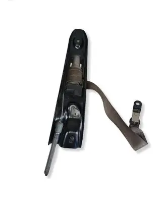 Volvo XC90 Front seatbelt 8686631