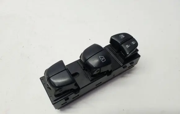 Nissan Juke I F15 Electric window control switch 254011KK0A 911EB03