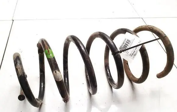 Volvo XC90 Front coil spring 
