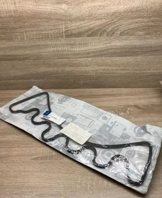 Mercedes-Benz 200 300 W123 Rocker cam cover A6170160180
