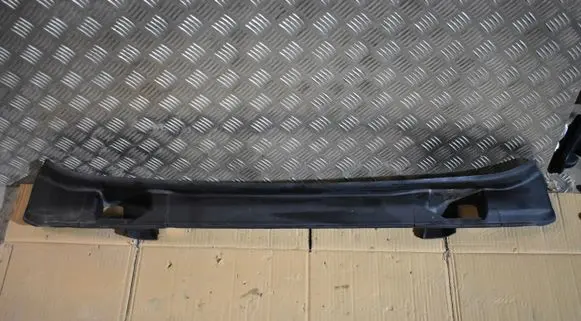 Mercedes-Benz GLE W167 Other trunk/boot trim element A1676901701