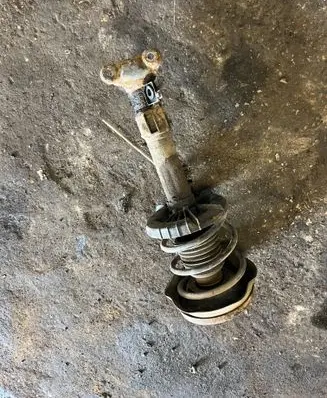 Mercedes-Benz C W203 Front shock absorber/damper