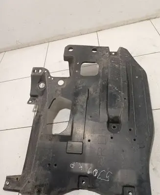 Mazda 3 III Front underbody cover/under tray BJS756122