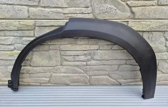 Suzuki SX4 S-Cross Rear arch trim 7726163T0