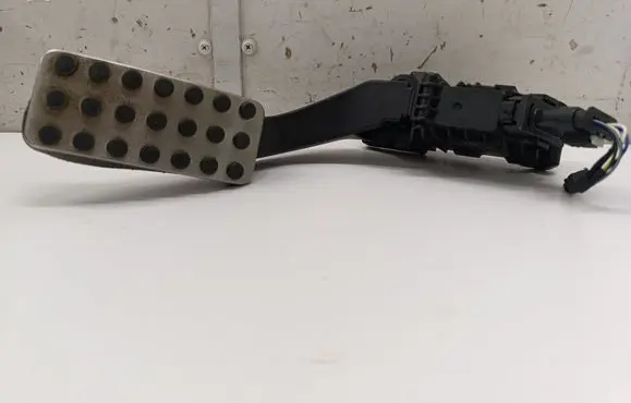 Mercedes-Benz A W177 Accelerator throttle pedal A1773002100