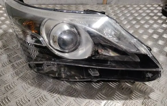 Toyota Avensis T270 Headlight/headlamp 1000017685 H296GRDE